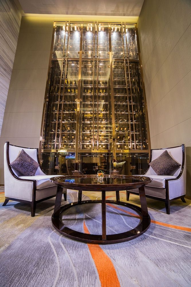 Pullman Shishi Mattison 3