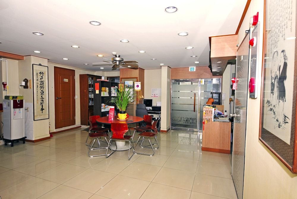 Hwaseong Guest House - Hostel 2 Hwaseong Guest House - Hostel 2