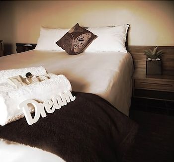 Gorgeous Gecko Guesthouse 2