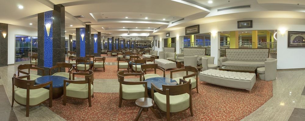 Aqua Fantasy Aquapark Hotel & Spa 2