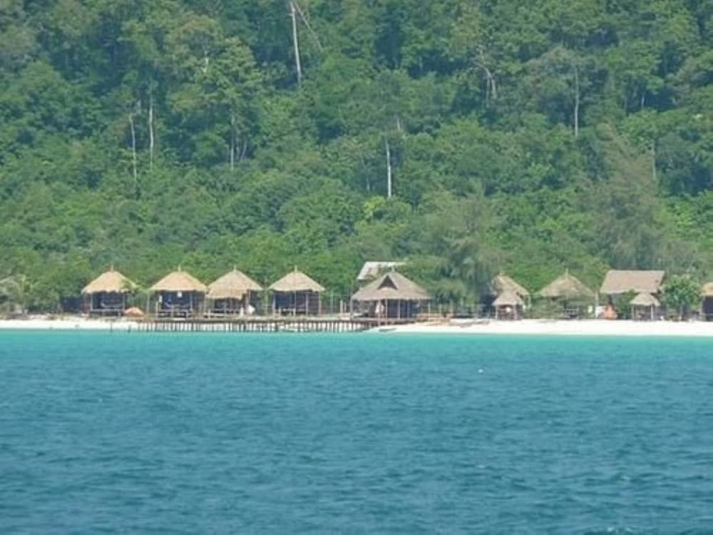 SOK SAN NEW BEACH BUNGALOW 1