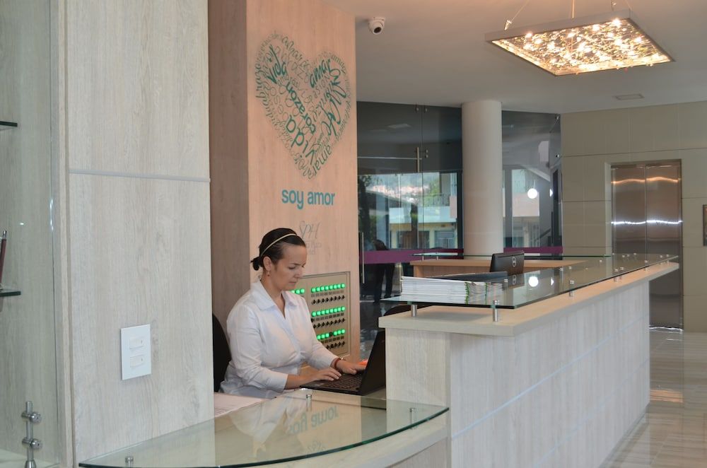 Sixtina Plaza Hotel 2