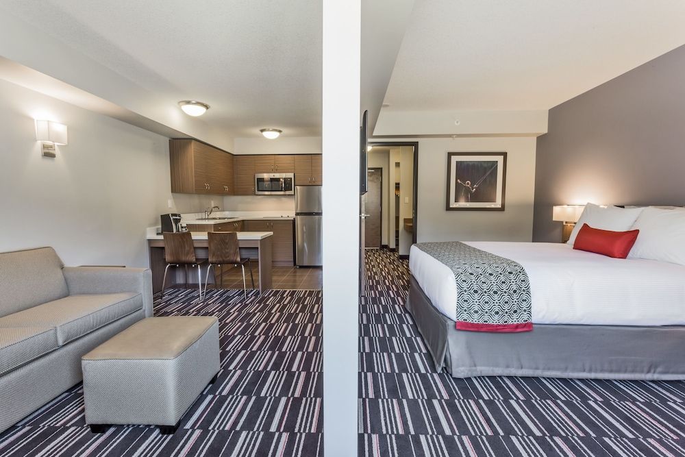 Microtel Inn & Suites By Wyndham Bonnyville 3