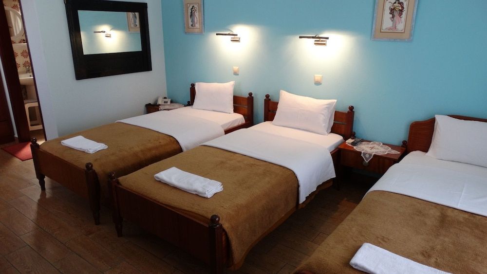 Athos Guest House Pansion 2