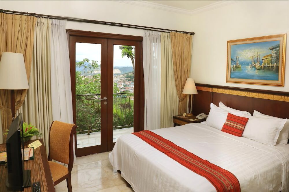 Holiday Inn Lampung Bukit Randu 2
