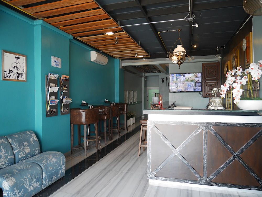 Phaphoom Boutique 3