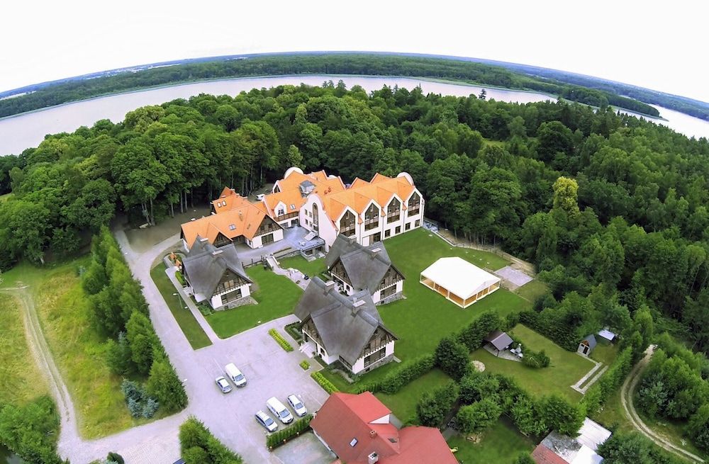 Hotel Aubrecht Country SPA Resort 4 estrelas em Przechlewo