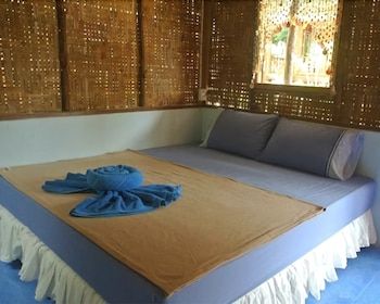 Coral Bay Resort 3