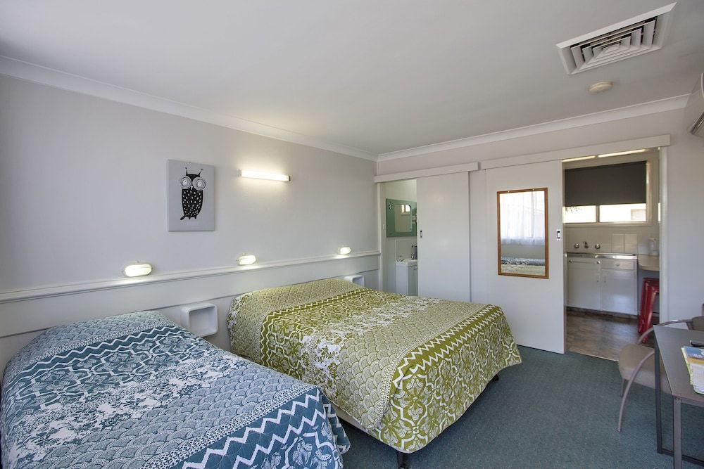 Motabelle Holiday Units