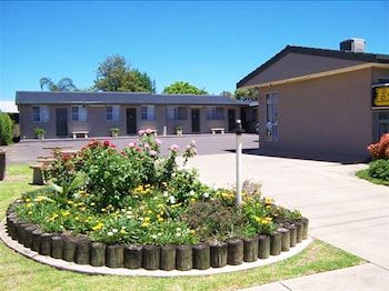 Motabelle Holiday Units 3