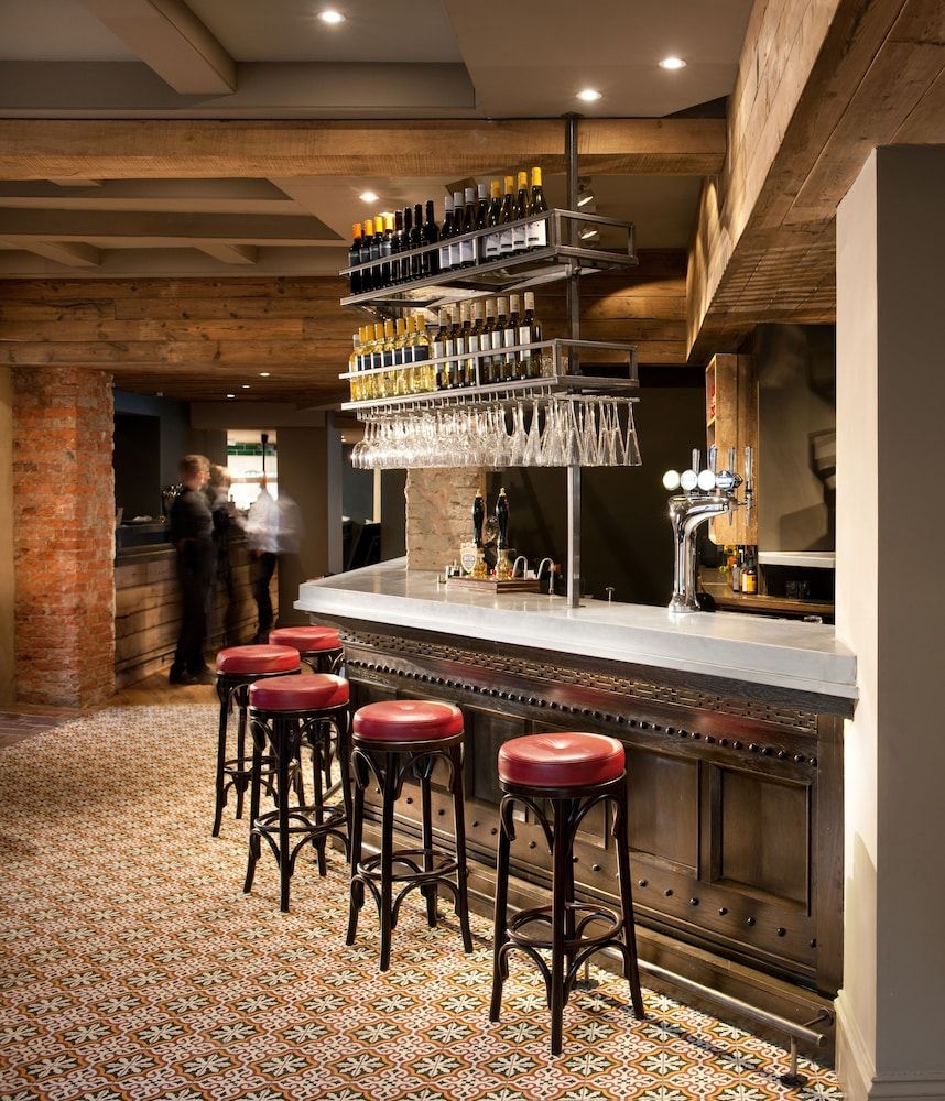 The Crown & Thistle 4 estrelas em Abingdon