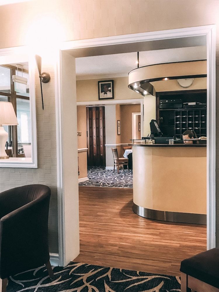 The Wycliffe Hotel 2