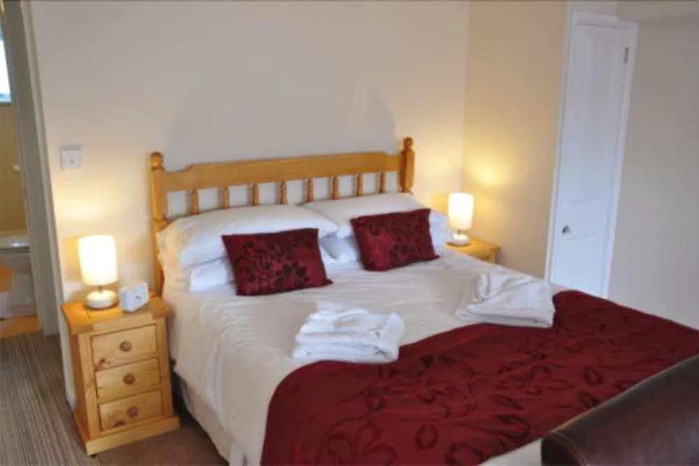 King Arthur's Arms Inn 2