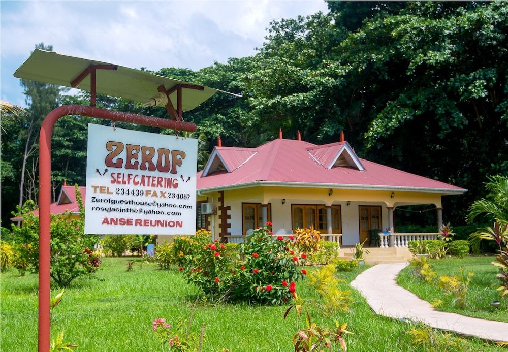 Zerof Self Catering Apartments 1 Zerof Self Catering Apartments 1