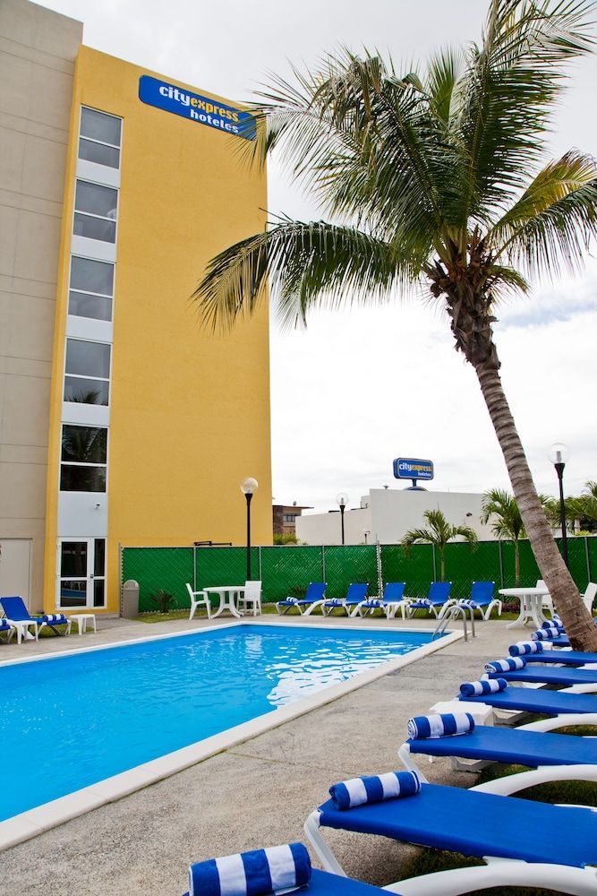 City Express Tuxpan 4 estrelas em Tuxpan de Rodríguez Cano