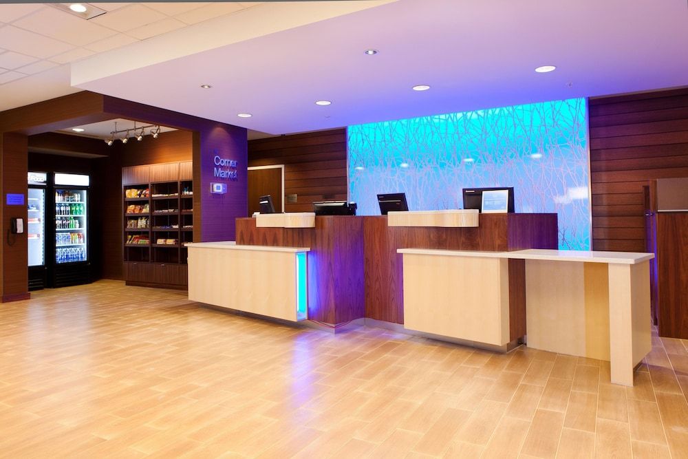 Fairfield Inn & Suites by Marriott Lethbridge 2