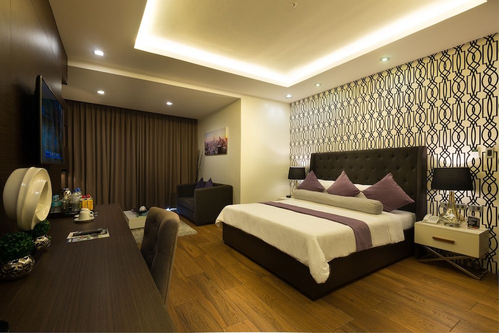 Lenox Hotel 1 Lenox Hotel 1