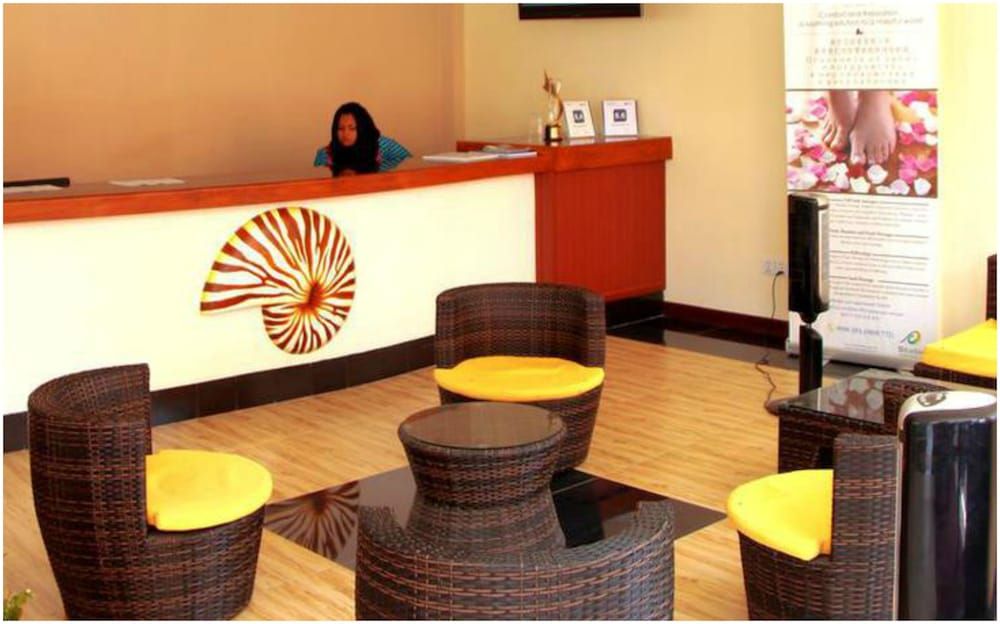 Whiteshell Island Hotel & Spa 2