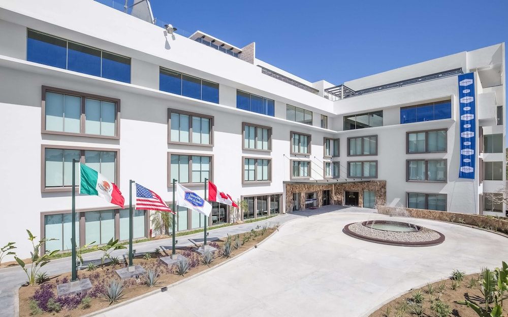 Hampton Inn & Suites by Hilton Los Cabos 1 Hampton Inn & Suites by Hilton Los Cabos 1