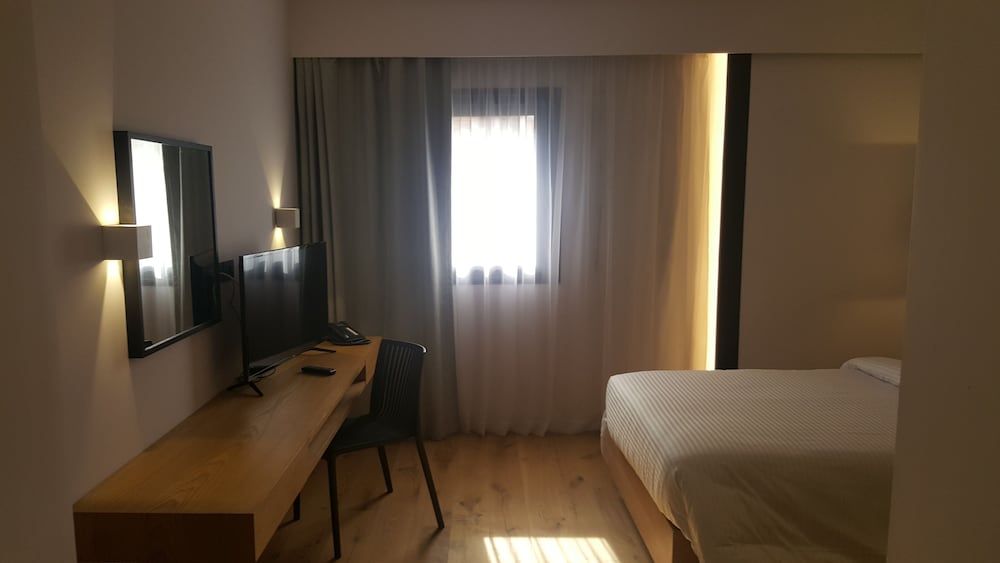 New President Hotel 3