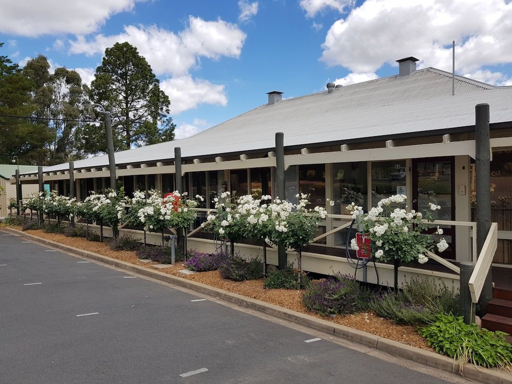 Golden Heritage Cottages 2