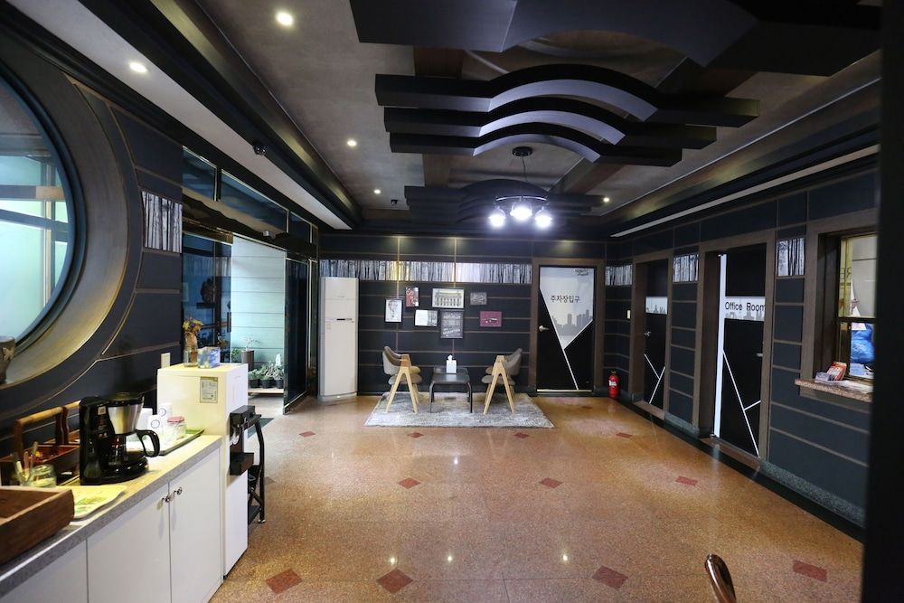 Hotel New Evergreen 2