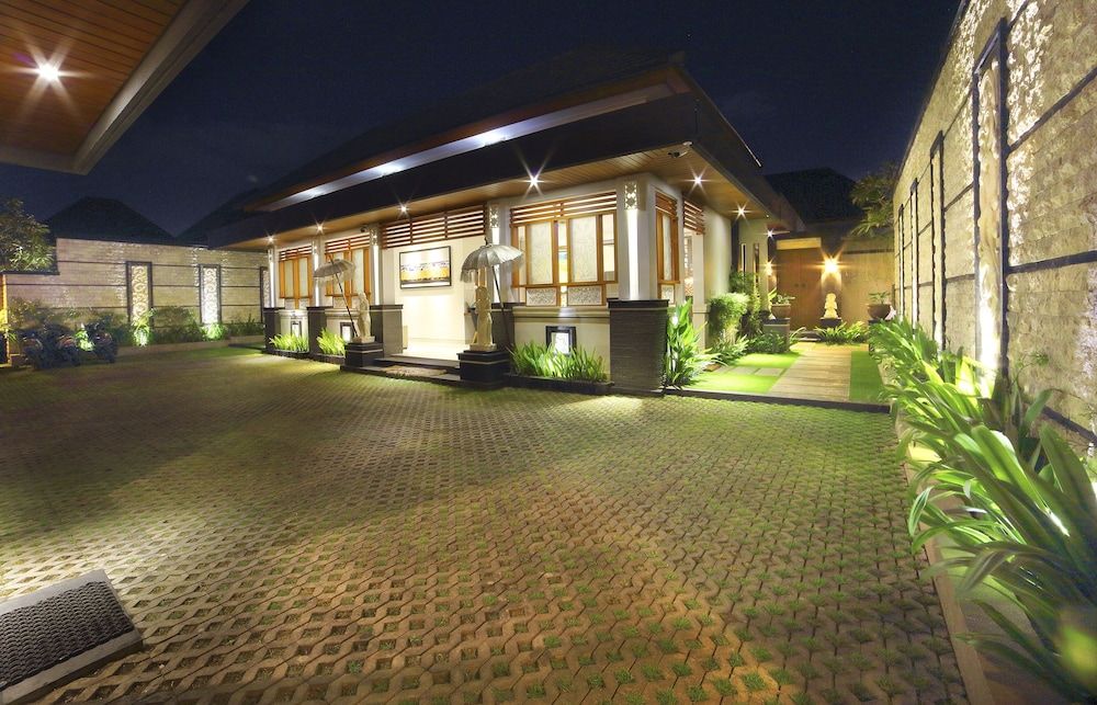 The Banyumas Suite Villa Legian 2 The Banyumas Suite Villa Legian 2