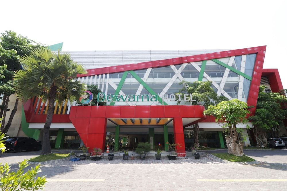Dewarna Hotel and Convention Bojonegoro 3 estrelas em Bojonegoro