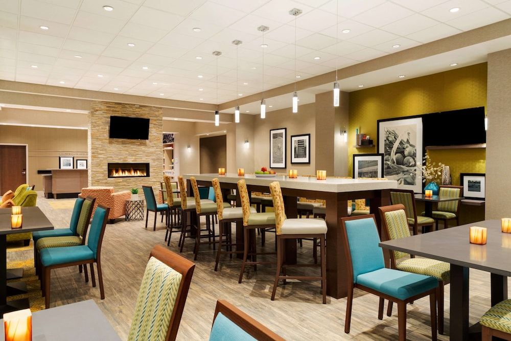 Hampton Inn by Hilton Edmonton/Sherwood Park 2