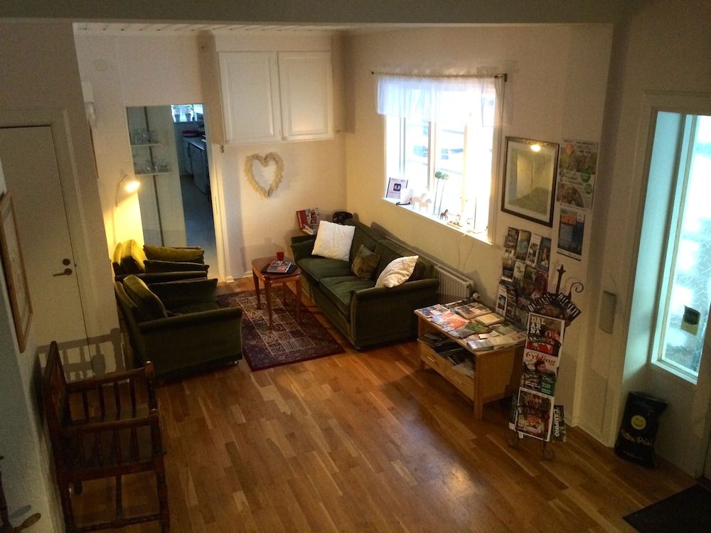 Lustigsgården Bed & Breakfast 2