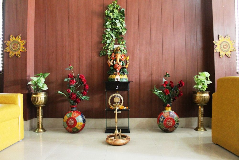 Hotel Maiden Residency 2