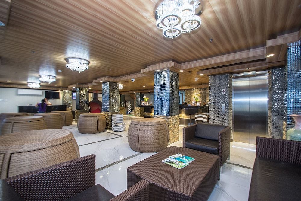 Diamond Water Edge Resort 3