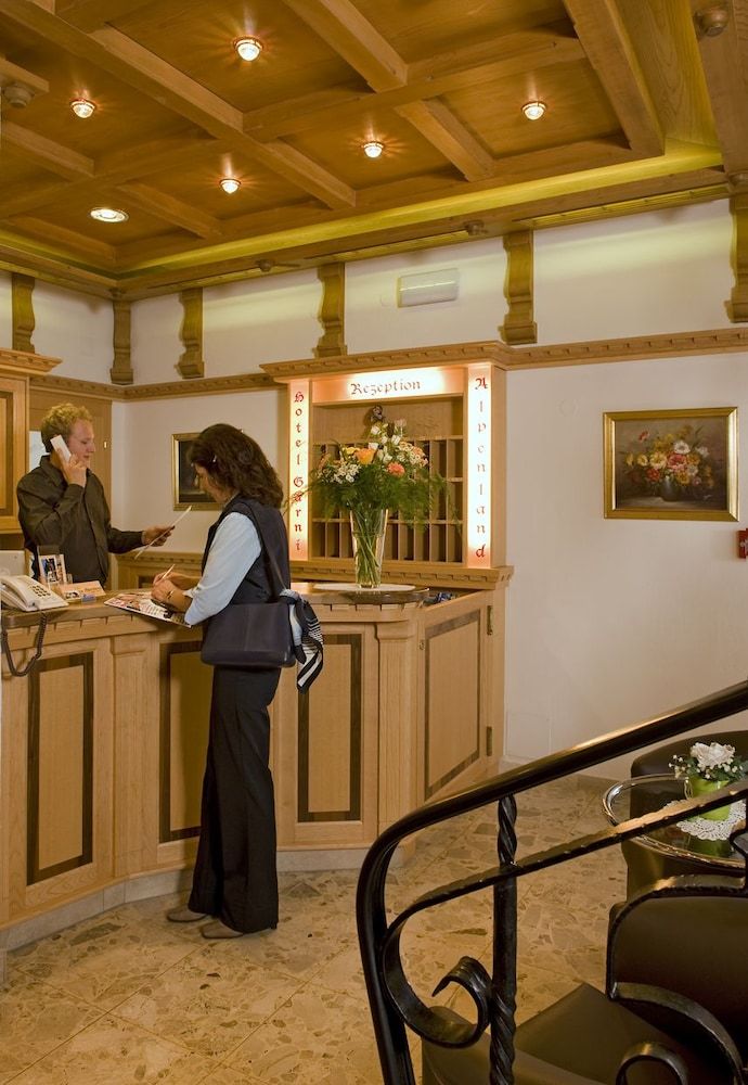 Hotel Garni Alpenland 3