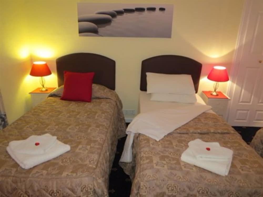 Watson Lodge Guest House 3