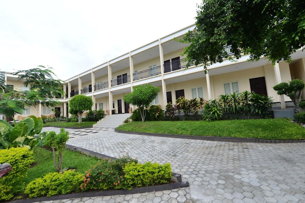 Amazing Beach Resort - Palu 1