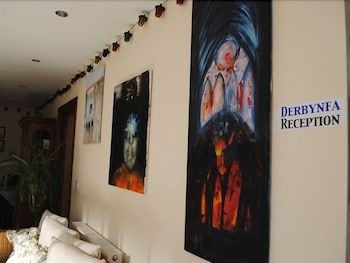 Central Guest House 2