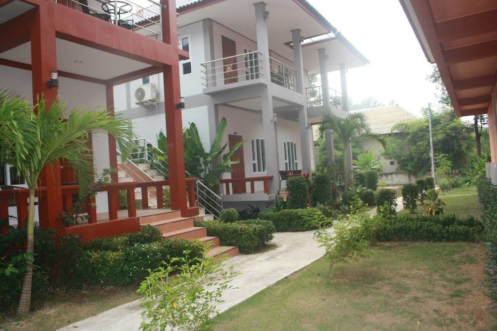 Tamarind Twin Resort 1