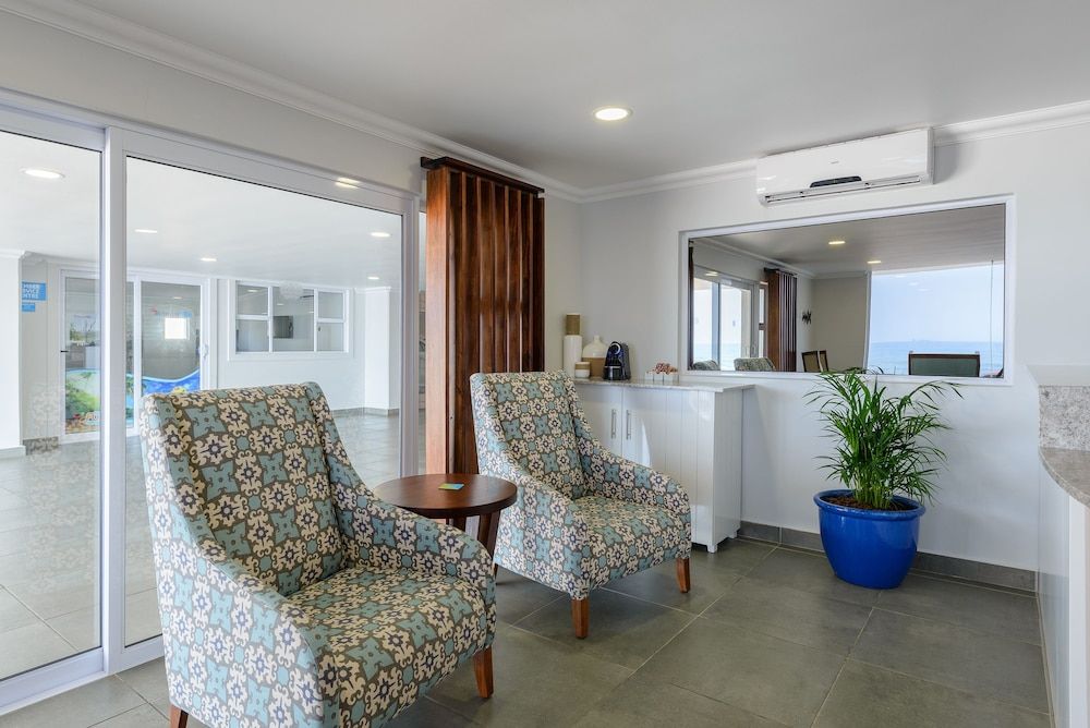 Dolphin View Cabanas 2