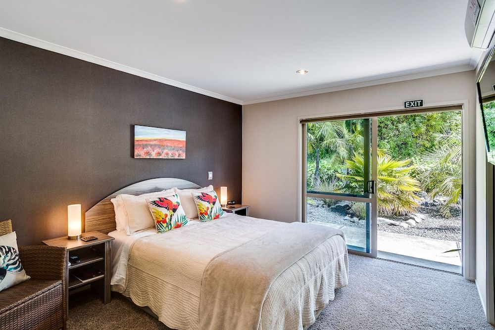 Napier Bed & Breakfast Tequila Sunrise 2