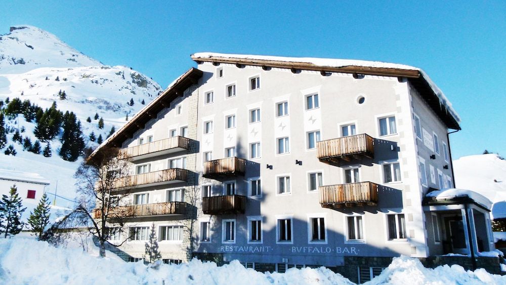 Hotel Grischuna 1 Hotel Grischuna 1