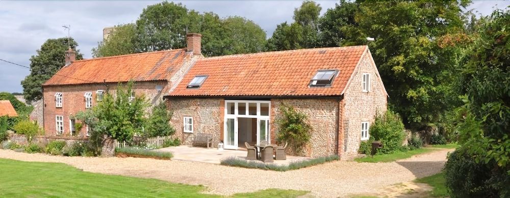 Mount Farm Barn Bed and Breakfast