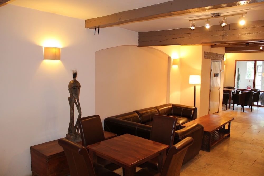 The Coach House 3