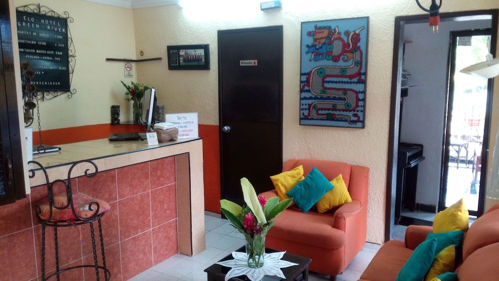 Eco Hotel Green River 2