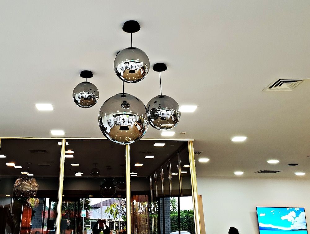 Airport Garden Inn 2