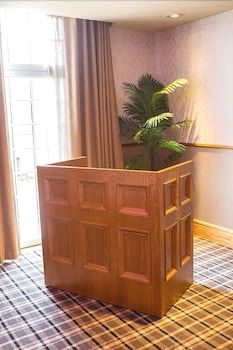 The Busby Hotel 2