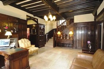 Dunsley Hall Hotel 2