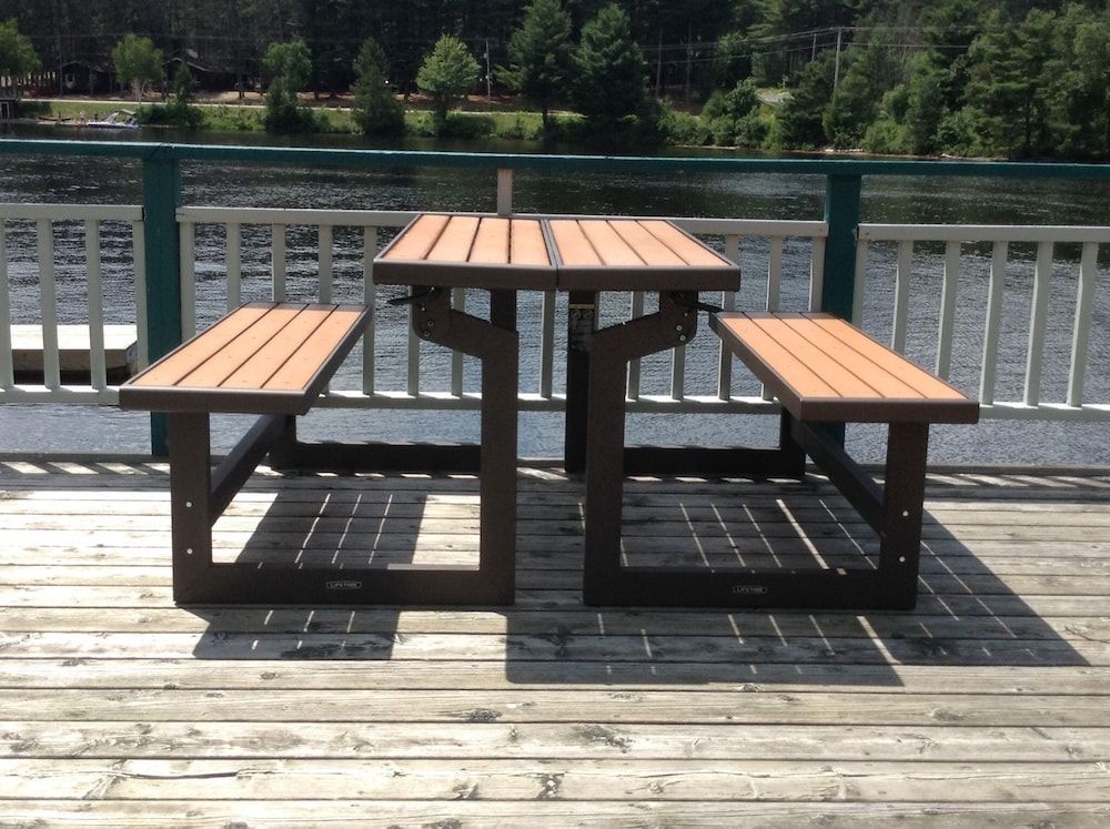 Algonquin Lakeside Inn 2