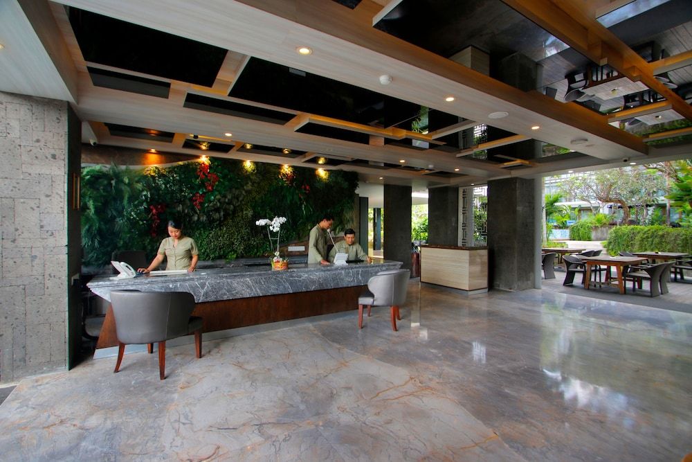 The Lerina Hotel Bali 2