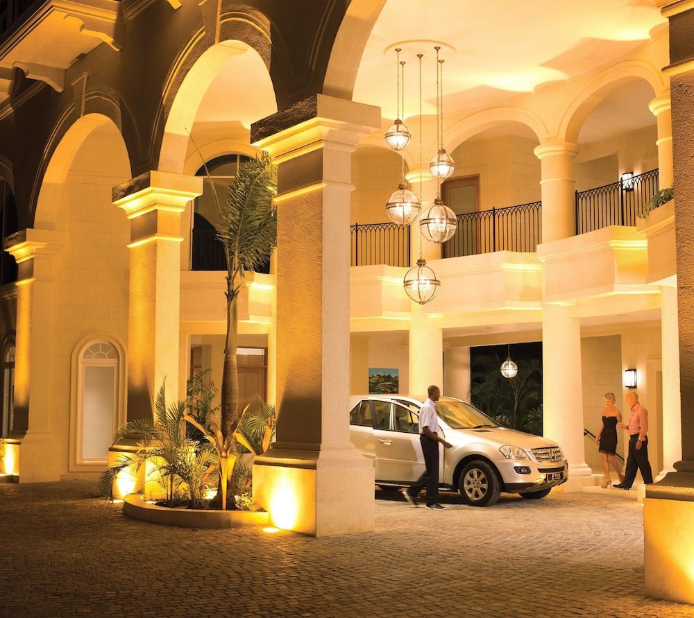 Port Ferdinand Marina & Luxury Residences 2