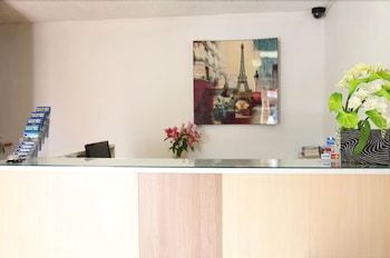 Carnegie Motor Inn 3